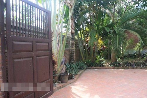 Hoài Linh,  Xuân Hinh, nhà thờ Tổ của Hoài Linh, nhà quê của Xuân Hinh