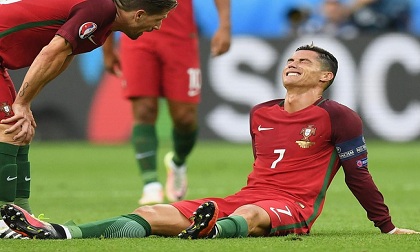 5 lần Ronaldo 'mít ướt', òa khóc trước mặt mọi người