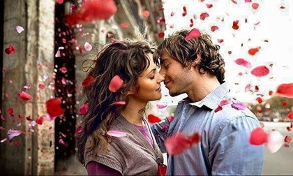 Nụ hôn vô cùng kỳ diệu với sức khỏe và sắc đẹp