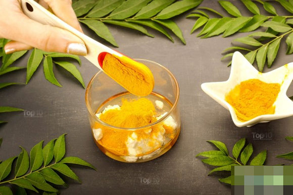 mặt nạ nghệ trị mụn 0