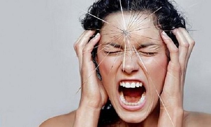 Uất nghẹn vì gia đình đổ vỡ sau khi sinh
