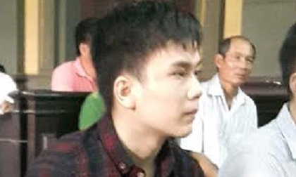 Người mẹ khóc rưng rức vì 3 con gái bị 1 cậu bé hàng xóm xâm hại