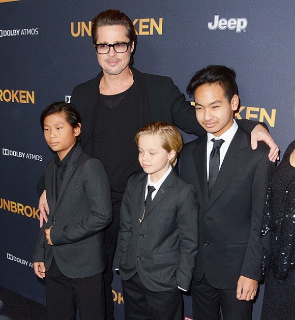 Sợ mất các con, Brad Pitt cầu xin Angelina cơ hội thứ hai 3