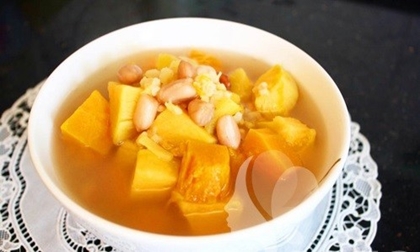 Cách nấu chè bí đỏ thập cẩm thơm ngon