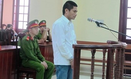 Gã chồng hiền lành bị kích động tưới xăng đốt vợ cũ lĩnh 18 năm tù
