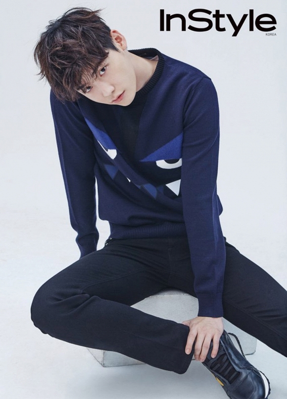Lee Jong Suk khoe style thu sành điệu 0 Lee Jong Suk khoe style thu sành điệu 0