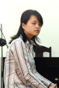Mỹ nhân Việt trước vành móng ngựa 2