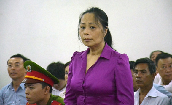 Mỹ nhân Việt trước vành móng ngựa 2