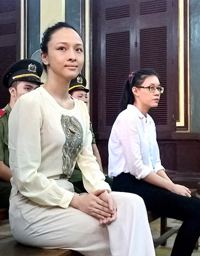 Mỹ nhân Việt trước vành móng ngựa 4