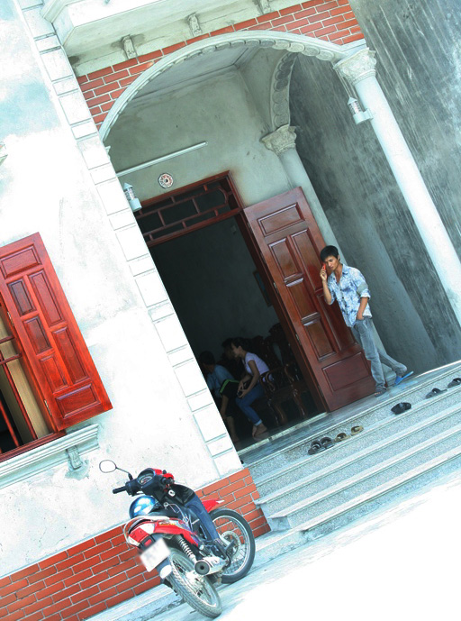 nhà các hiện tượng mạng  2