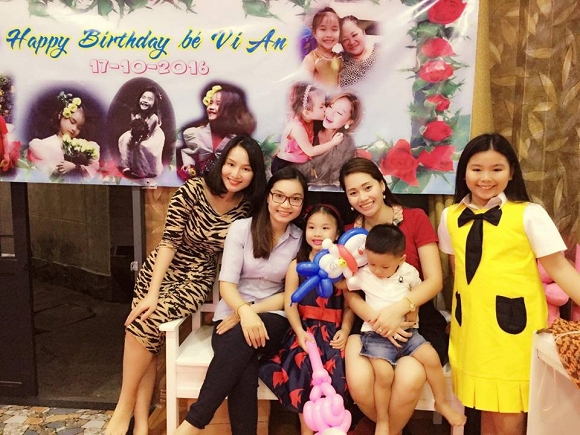 Vợ cũ MC Thành Trung mừng sinh nhật con gái  12