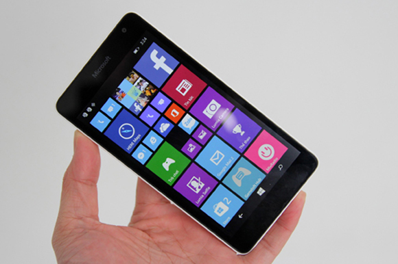 Smartphone giá rẻ 1