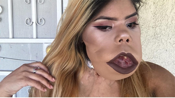  Vlogger làm đẹp xấu xí nhưng rất tự tin 8