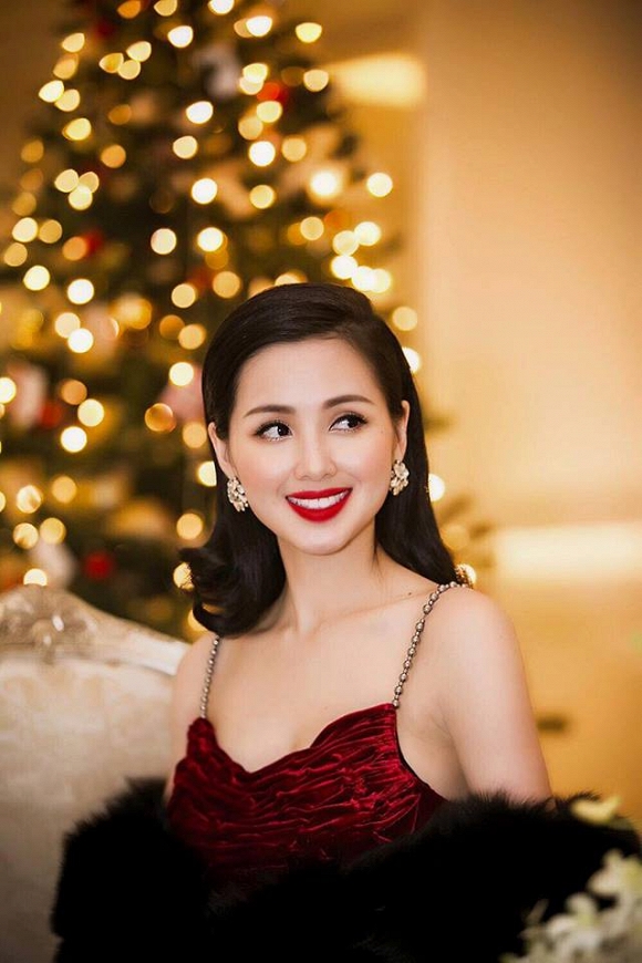 Tâm Tít xinh đẹp, kiêu sa trước thềm Giáng Sinh 0 Tâm Tít xinh đẹp, kiêu sa trước thềm Giáng Sinh 0