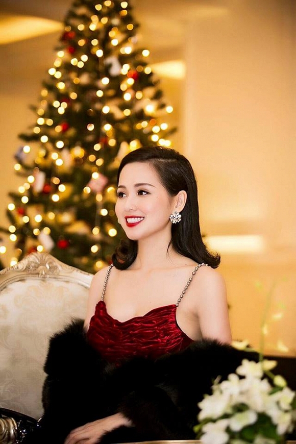 Tâm Tít xinh đẹp, kiêu sa trước thềm Giáng Sinh 1 Tâm Tít xinh đẹp, kiêu sa trước thềm Giáng Sinh 1