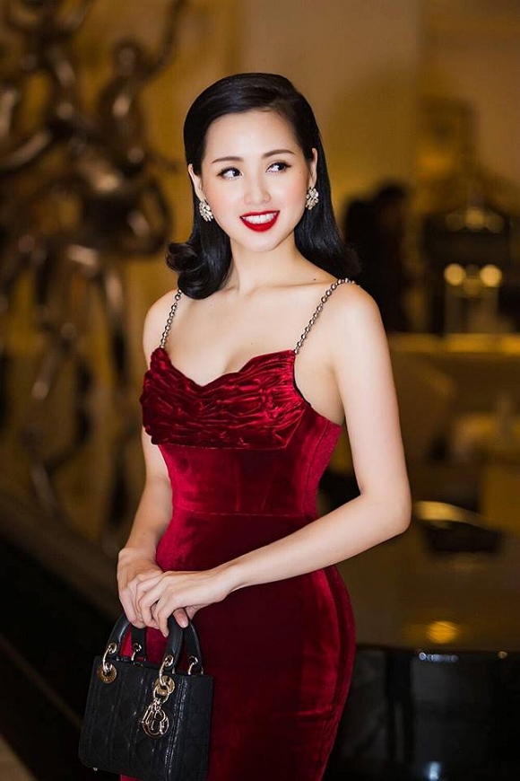 Tâm Tít xinh đẹp, kiêu sa trước thềm Giáng Sinh 3 Tâm Tít xinh đẹp, kiêu sa trước thềm Giáng Sinh 3