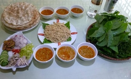 Độc đáo món gỏi cá nhệch ở Ninh Bình