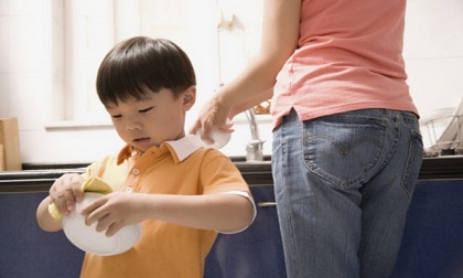 Những điều nên và không nên làm khi nuôi dạy con trẻ
