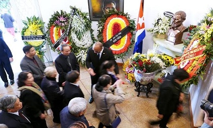 Tình cảm đặc biệt  của người Việt Nam dành cho lãnh tụ Cuba