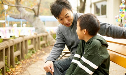 Làm sao để mang hạnh phúc thực sự cho con trẻ