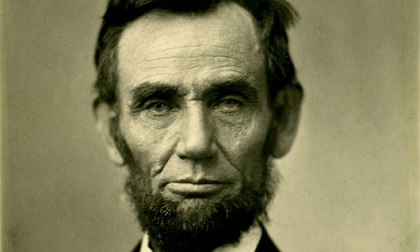 Cuốn sách đổi đời của Abraham Lincoln
