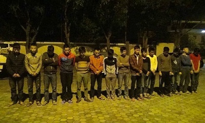Đột kích quán karaoke, bắt 15 đối tượng sử dụng ma túy