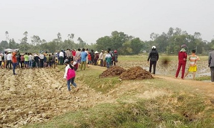 Nhiều điểm bất thường trên thi thể trôi sông