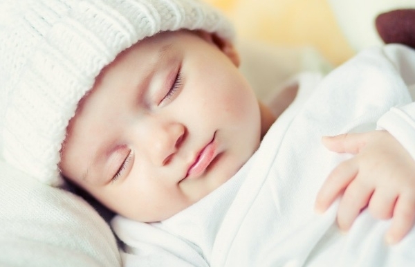 Mẹo chăm sóc làn da cho trẻ mùa hanh khô