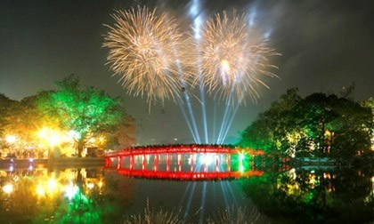 Các điểm bắn pháo hoa tại Hà Nội vào giao thừa Tết Nguyên đán