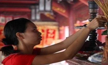 Chuẩn mực văn hóa lạc hậu tiếp tay cho… bạo lực gia đình?