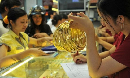 Giá vàng hôm nay 16/12: Vàng giảm mạnh