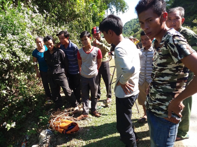 Bàng hoàng phát hiện thi thể người đàn ông dưới cống nước
