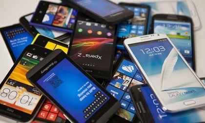 Những tai nạn đáng tiếc khi sử dụng smartphone
