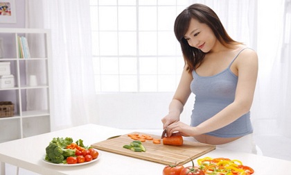 Mang thai 3 tháng cần kiêng những loại thực phẩm nào?