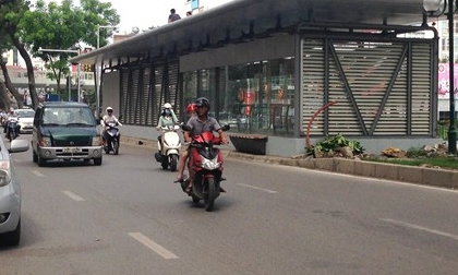 Đi vào làn xe buýt nhanh, ô tô có thể bị phạt lên tới 800.000 đồng