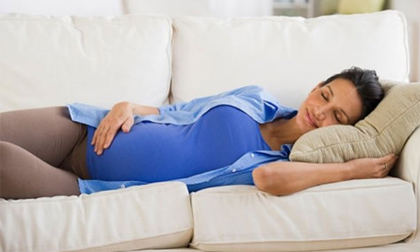 Cách chống mất ngủ cho bà bầu