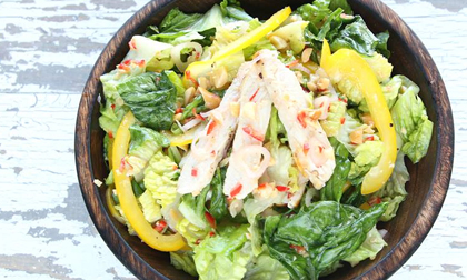 Cách làm salad thịt gà tuyệt ngon kiểu Thái