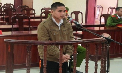 Gã trai Việt dẫn bạn về nước cướp xe sang Lào chơi