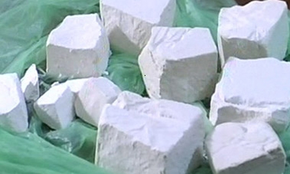 Bắt giữ 6 đối tượng vận chuyển 10 bánh heroin