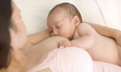 Cách chữa tắc tia sữa sau sinh đơn giản tại nhà