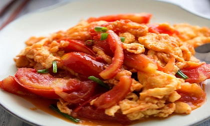 Cách làm trứng xào cà chua đơn giản tuyệt ngon