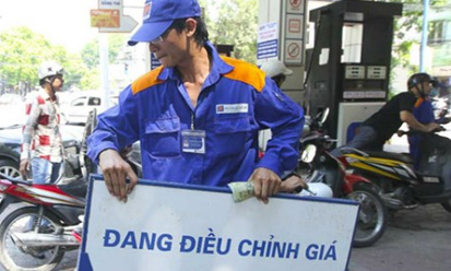 Tập đoàn Petrolimex công bố điều chỉnh giá xăng dầu