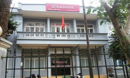 Thanh Hóa: Dân tá hỏa vì cán bộ ngân hàng vay tiền tỉ rồi bỏ trốn