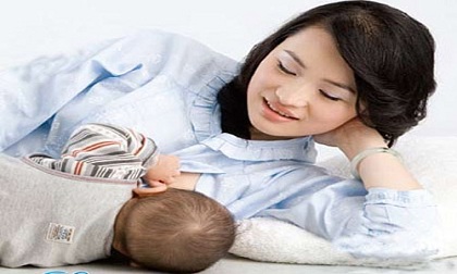 Phụ nữ sau sinh kiêng khem nhiều: Hại mình, hại con