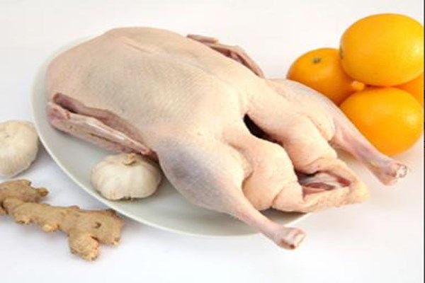 cach-lam-mon-vit-xao-toi-day-mui-thom-ngon-giadinhvietnam.com 1