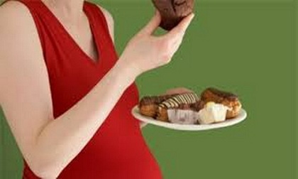 Những sai lầm mẹ bầu dễ mắc phải sau khi ăn