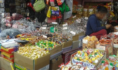 Tết đến, lại đối mặt với nạn bánh kẹo “đểu” đội lốt hàng ngoại