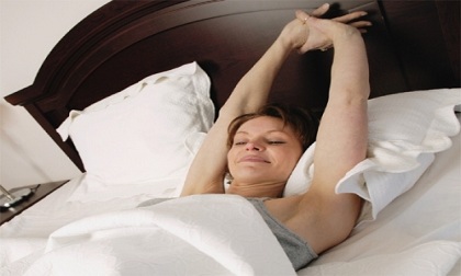 Những động tác nên thực hiện khi thức dậy để có sức khỏe tuyệt vời