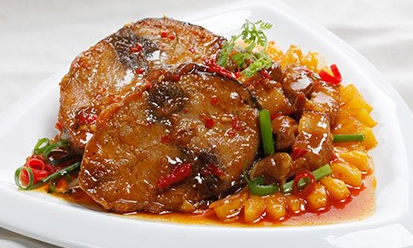 Cách làm cá trê kho gừng ngon thơm ấm bụng bữa cơm chiều đông