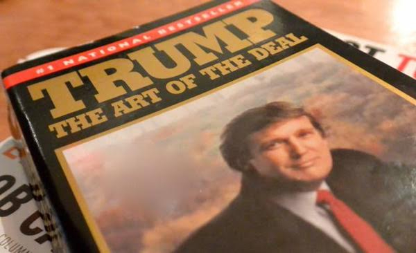 Donald Trump có niềm đam mê với sự nghiệp viết lách.